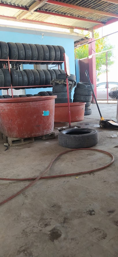 Llantera Rubi en La Paz