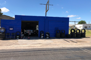 Luie’s Wheels & Tire Shop en Odessa