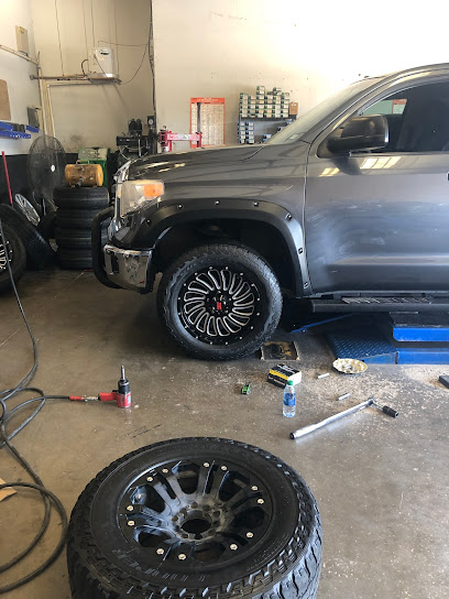 Raw Wheels & Tires en Odessa