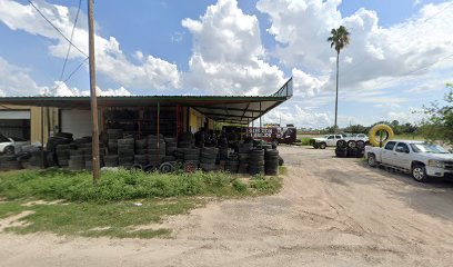 Robles Tire Shop en Mission