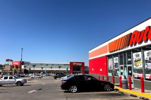 AutoZone Refacciones (Blvd. Alejandro Zarco) en Tijuana