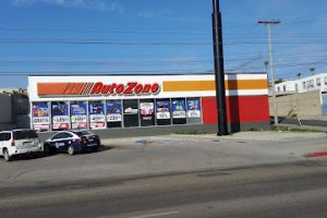 AutoZone Refacciones (Blvd. Fundadores ) en Tijuana