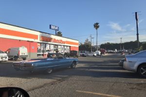 AutoZone Refacciones (Blvd. Gustavo Díaz Ordaz 15742) en Tijuana