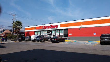 AutoZone Refacciones (Blvd. Salinas) en Tijuana