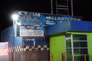 Baja Pro Tires en Tijuana