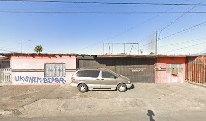 Engrasado Llantera Cambio de Aceite San Carlos en Mexicali