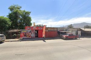 Llantera El Lic. en Tecate