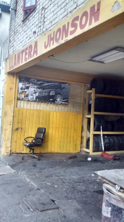 Llantera Jhonson en Tijuana