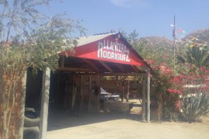 Llantera Rodríguez en Tecate