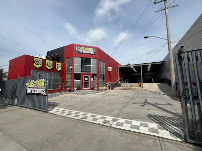 Los Pits Refacciones y Más. en Tecate