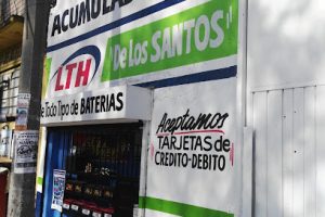 Refaccionaria Acumuladores de Los Santos (Acumsan) en Coyoacán