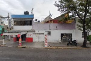 Refaccionaria Desfogue en Gustavo A. Madero