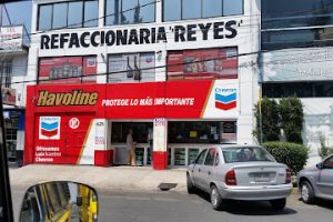 Refaccionaria Robert en Coyoacán