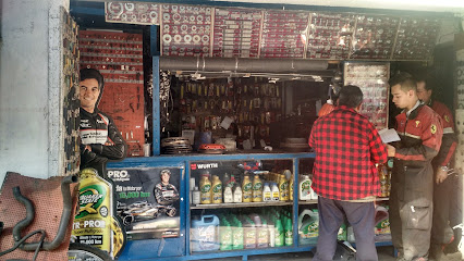 Refaccionaria Maya en Iztacalco