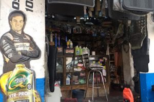 Refaccionaria y Mecánica Polencho en La Magdalena Contreras
