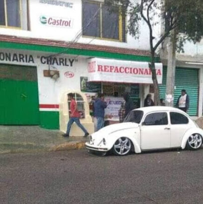 Refaccionaria Charly en Naucalpan de Juárez