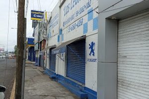 Refaccionaria Francesa Los Leones en Naucalpan de Juárez