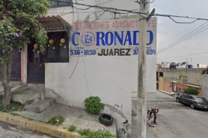 Refaccionaria Juárez (Melón Esquina con Caña) en Naucalpan de Juárez