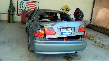 Refaccionaria Koraza (Blvd. Miguel de la Madrid 12603) en Manzanillo