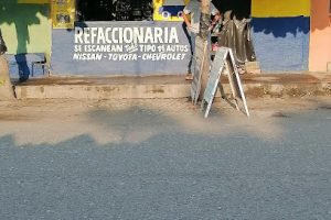 Refaccionaria Toto en Tecomán