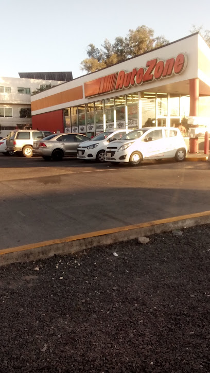 AutoZone Refacciones (Av Francisco Silva Romero) en San Pedro Tlaquepaque