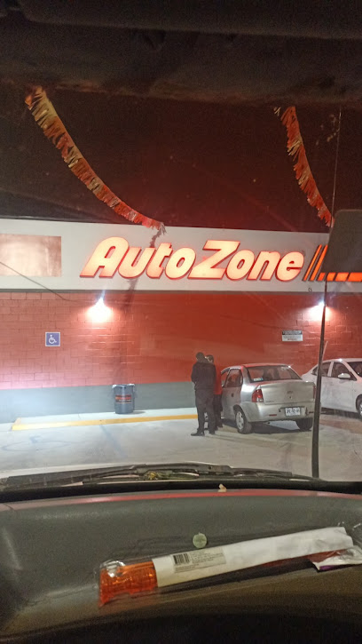 AutoZone Refacciones (Carretera a Chapala) en San Pedro Tlaquepaque