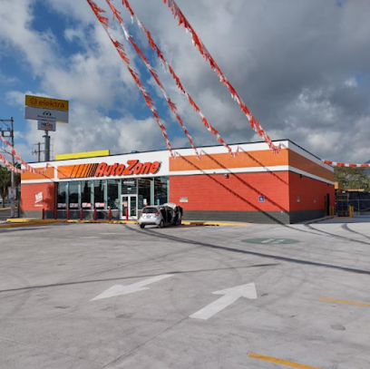 AutoZone Refacciones en Xalisco