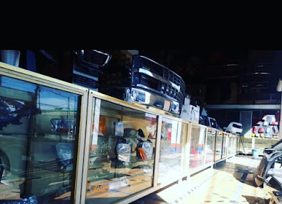 Autopartes Lalo Martínez en San Pedro Tlaquepaque