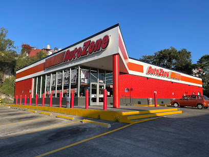 AutoZone Refacciones (Av. Lázaro Cárdenas 90) en Xalapa