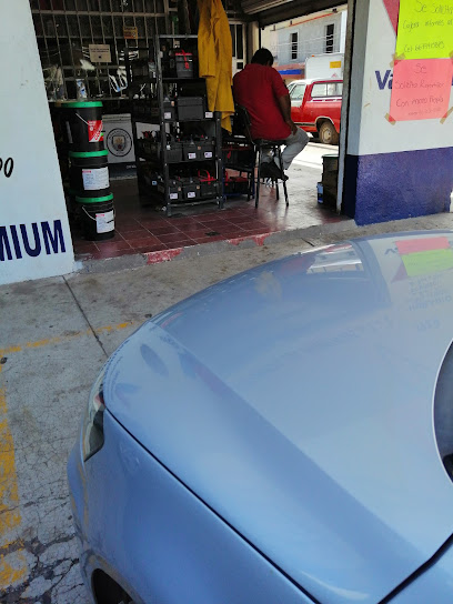 Refaccionaria Castro Suc. Calzada en Culiacán Rosales